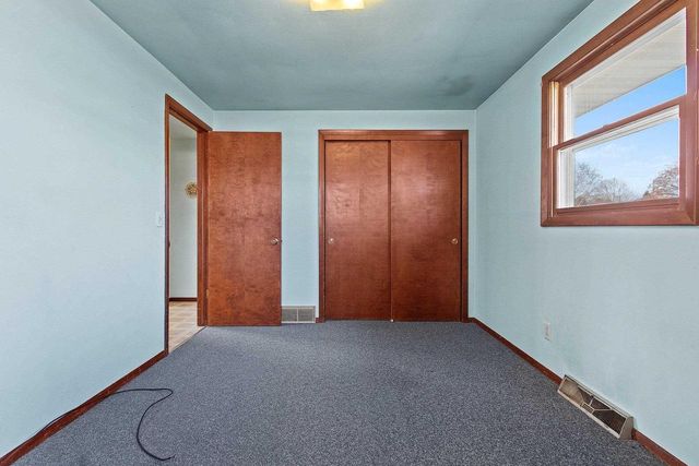 821 5TH STREET, Kewaunee, WI 54216