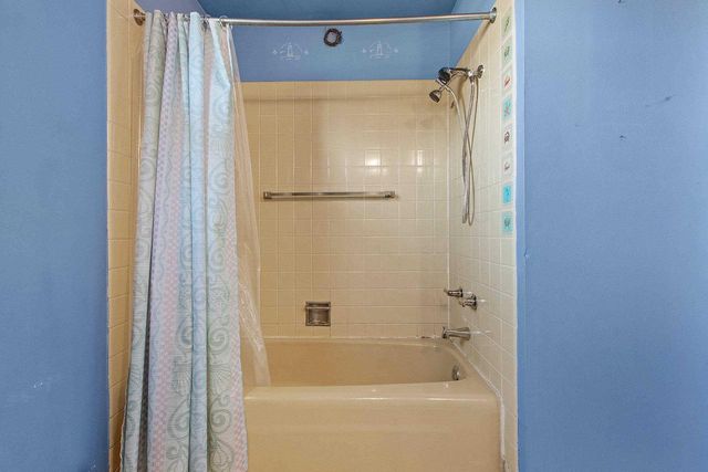 821 5TH STREET, Kewaunee, WI 54216