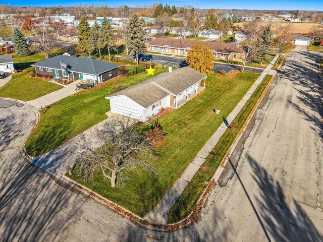 821 5TH STREET, Kewaunee, WI 54216