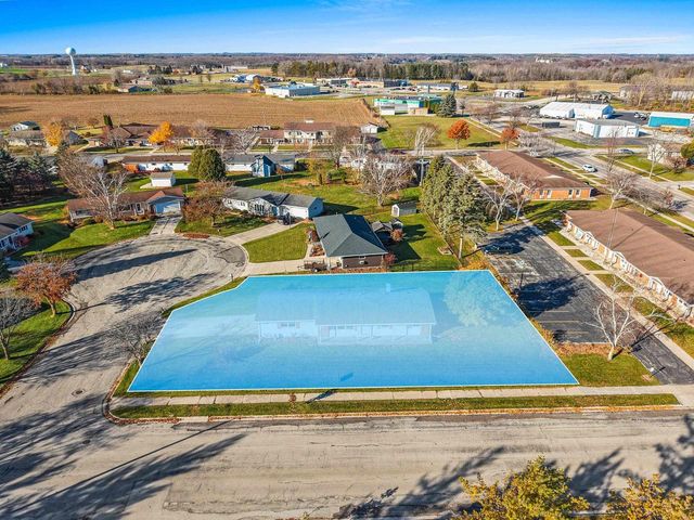 821 5TH STREET, Kewaunee, WI 54216