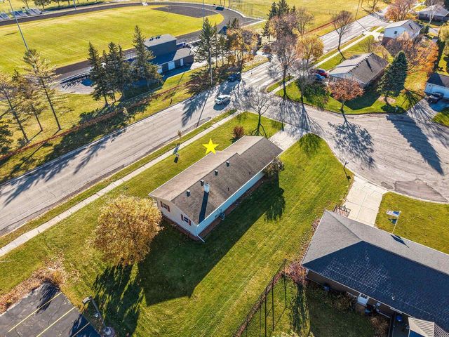 821 5TH STREET, Kewaunee, WI 54216