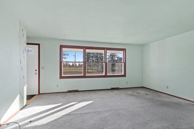 821 5TH STREET, Kewaunee, WI 54216