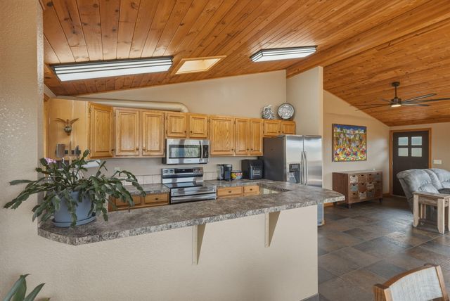 9427 SW Shad Road, Terrebonne, OR 97760