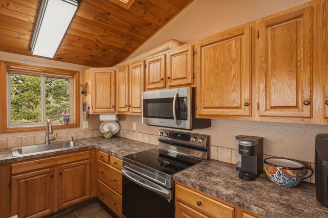 9427 SW Shad Road, Terrebonne, OR 97760