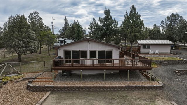 9427 SW Shad Road, Terrebonne, OR 97760