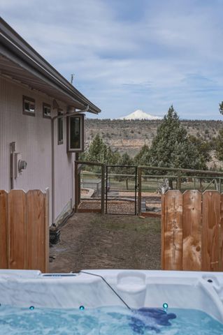 9427 SW Shad Road, Terrebonne, OR 97760