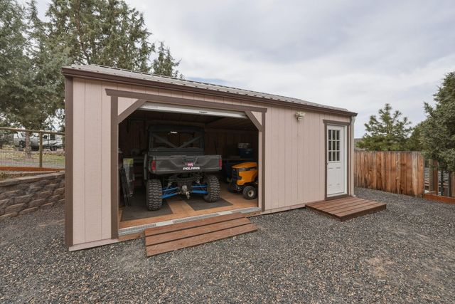 9427 SW Shad Road, Terrebonne, OR 97760