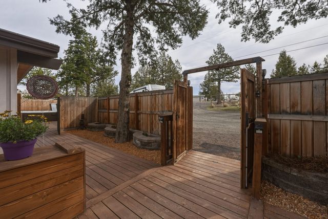 9427 SW Shad Road, Terrebonne, OR 97760