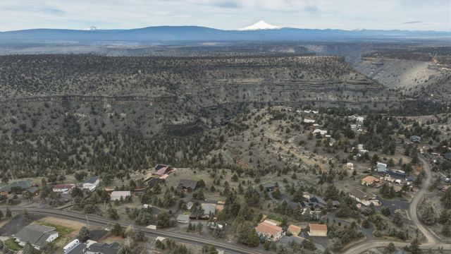 9427 SW Shad Road, Terrebonne, OR 97760