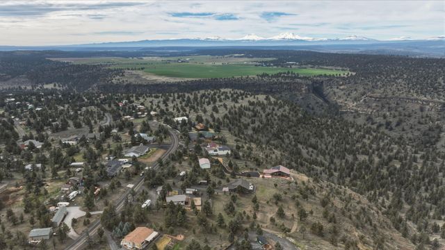 9427 SW Shad Road, Terrebonne, OR 97760