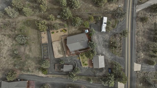 9427 SW Shad Road, Terrebonne, OR 97760