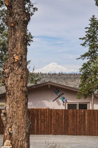 9427 SW Shad Road, Terrebonne, OR 97760