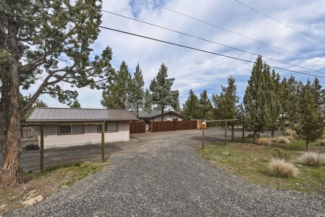 9427 SW Shad Road, Terrebonne, OR 97760