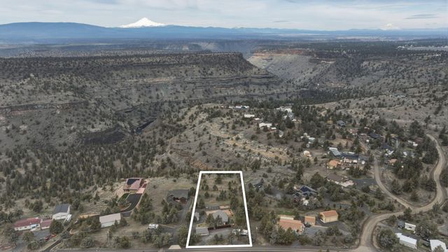 9427 SW Shad Road, Terrebonne, OR 97760