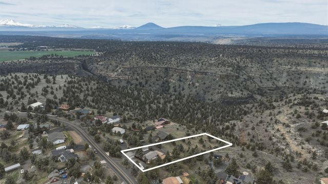 9427 SW Shad Road, Terrebonne, OR 97760