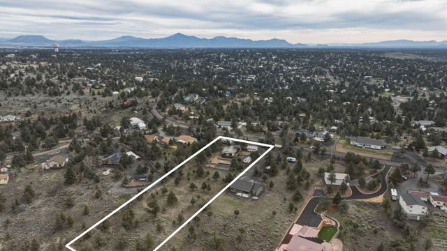 9427 SW Shad Road, Terrebonne, OR 97760