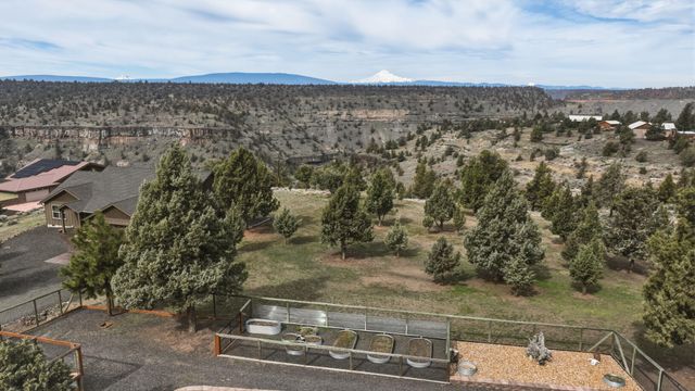 9427 SW Shad Road, Terrebonne, OR 97760