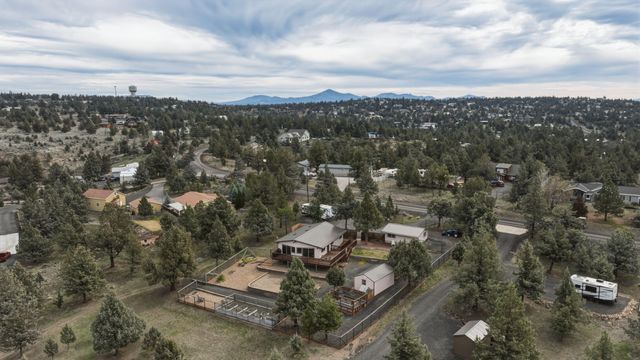 9427 SW Shad Road, Terrebonne, OR 97760