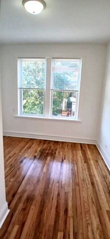 4048 W Hirsch Street 2, Chicago, IL 60651