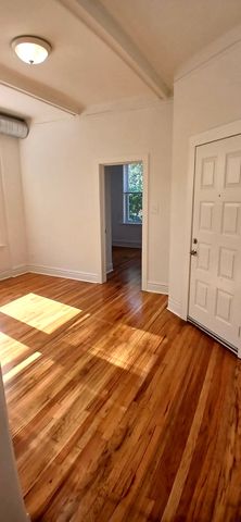 4048 W Hirsch Street 2, Chicago, IL 60651