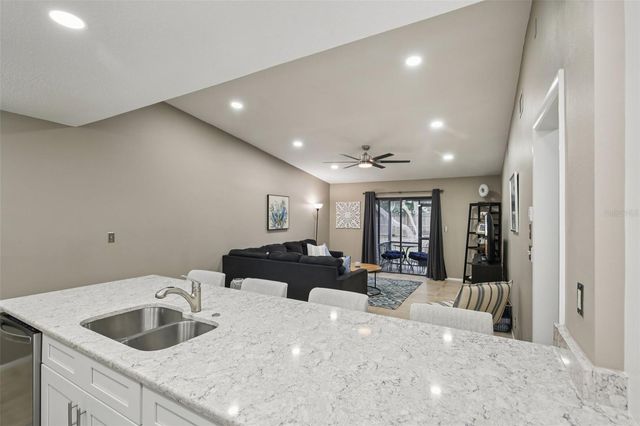 39650 US HIGHWAY 19 HIGHWAY N 135, Tarpon Springs, FL 34689