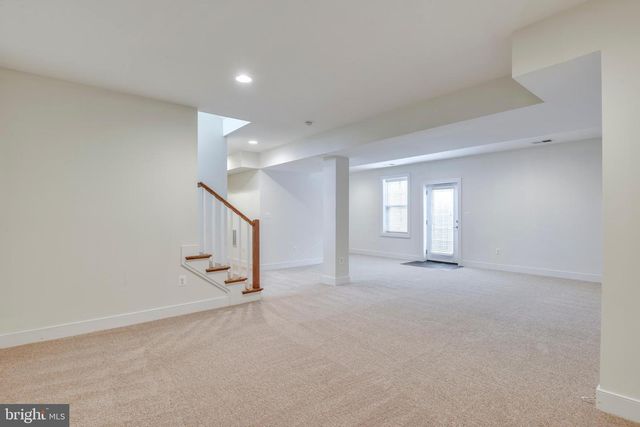 6665 FAYETTE ST, Haymarket, VA 20169