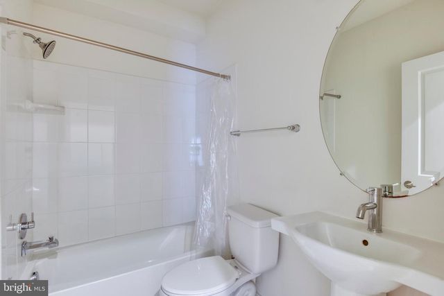 6665 FAYETTE ST, Haymarket, VA 20169