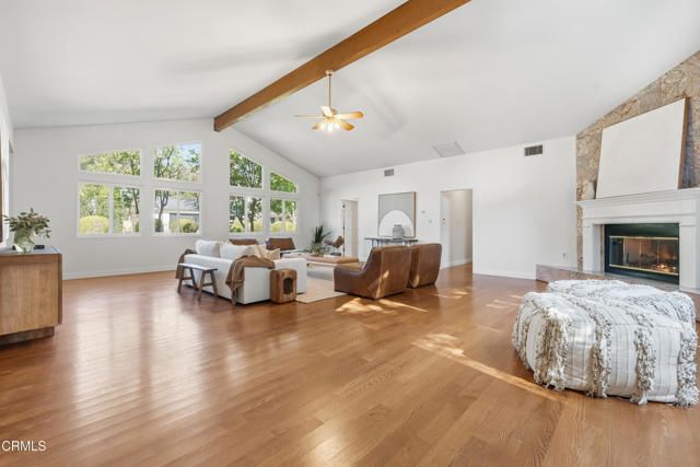 616 Groveview Lane, La Canada Flintridge, CA 91011