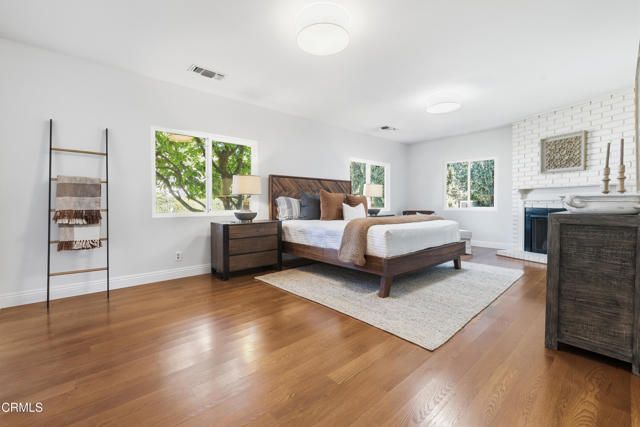 616 Groveview Lane, La Canada Flintridge, CA 91011