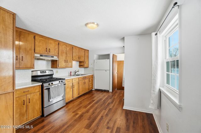 594 Douglas Drive, Wauseon, OH 43567