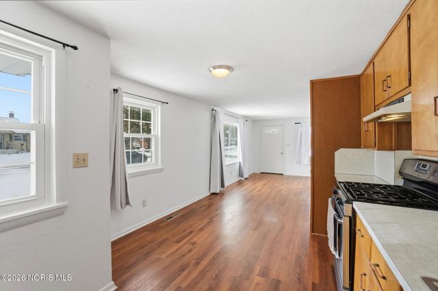 594 Douglas Drive, Wauseon, OH 43567