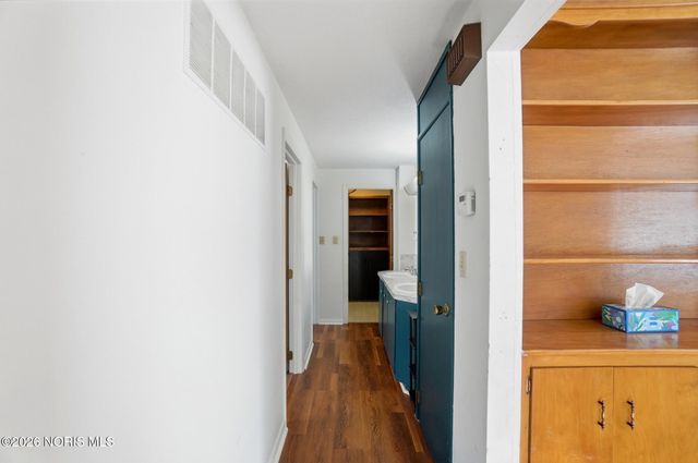 594 Douglas Drive, Wauseon, OH 43567