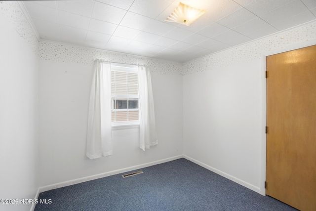 594 Douglas Drive, Wauseon, OH 43567