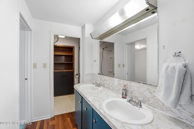 594 Douglas Drive, Wauseon, OH 43567