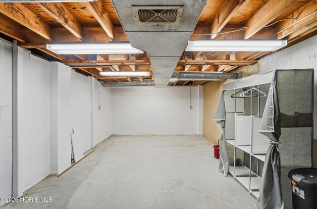 594 Douglas Drive, Wauseon, OH 43567