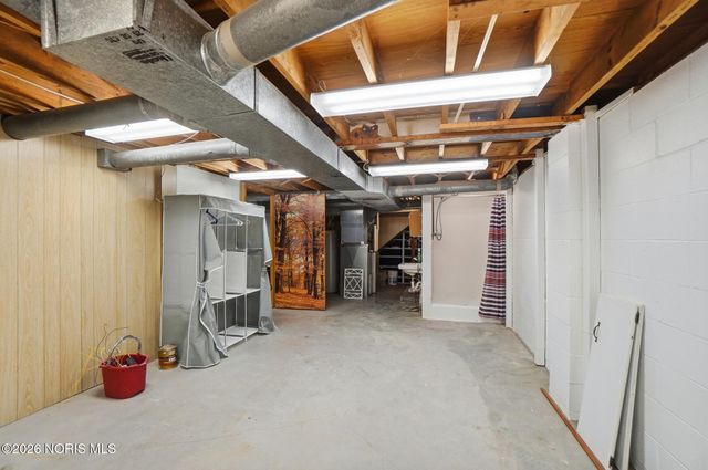 594 Douglas Drive, Wauseon, OH 43567