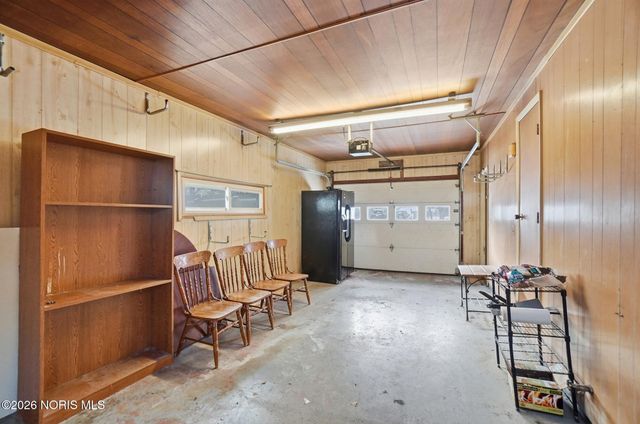 594 Douglas Drive, Wauseon, OH 43567