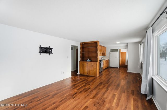 594 Douglas Drive, Wauseon, OH 43567