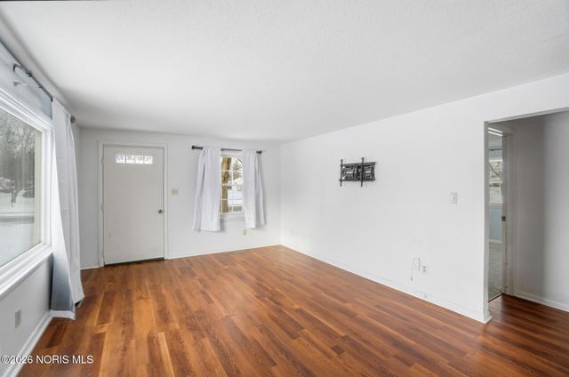 594 Douglas Drive, Wauseon, OH 43567