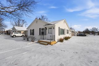 594 Douglas Drive, Wauseon, OH 43567