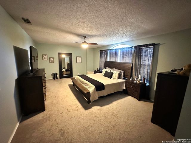 7522 Autumn Ledge, San Antonio, TX 78109