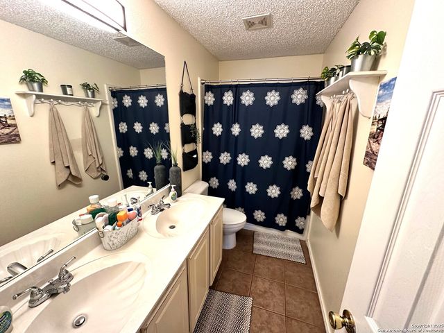 7522 Autumn Ledge, San Antonio, TX 78109