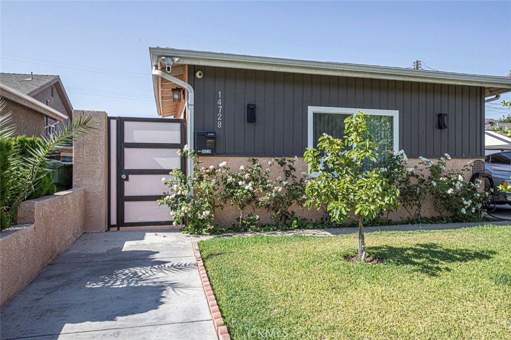 14728 Kingsbury Street, San Fernando, CA 91345
