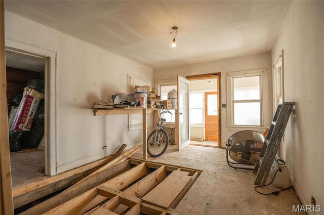 109 Business HH, Piedmont, MO 63957