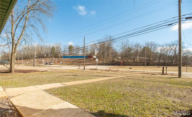 109 Business HH, Piedmont, MO 63957