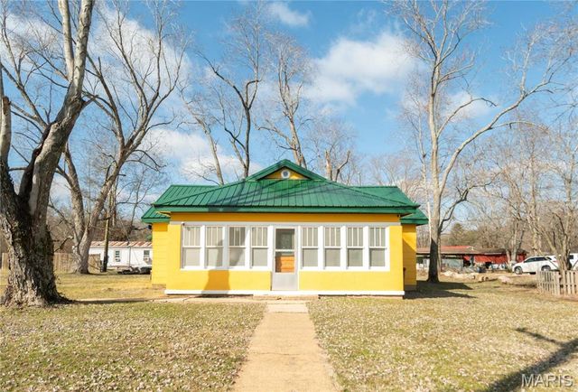 109 Business HH, Piedmont, MO 63957