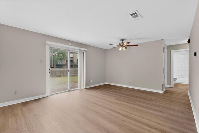 2404 Aldford DR, Austin, TX 78745