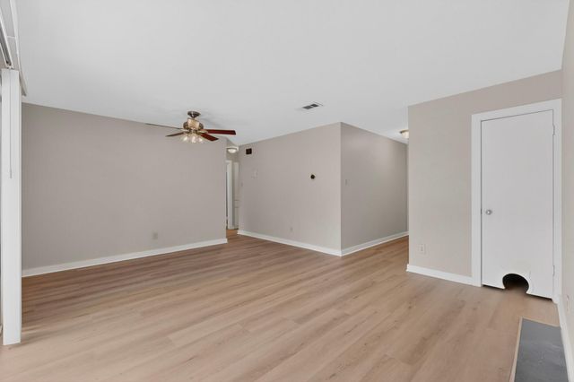 2404 Aldford DR, Austin, TX 78745