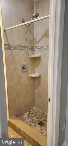 813 Q ST NW, Washington, DC 20001