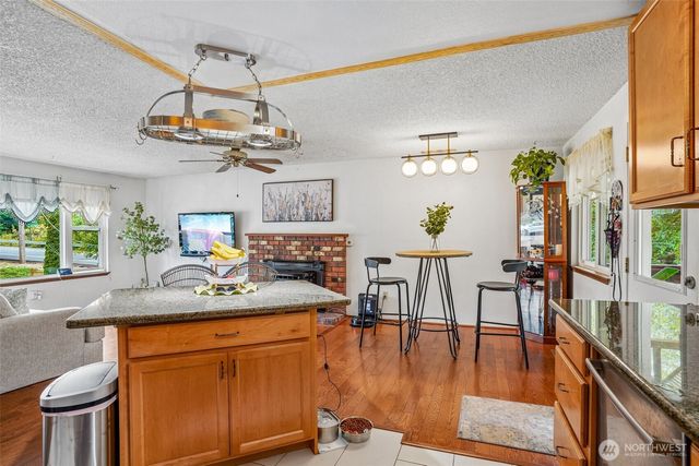 553 S 111th Street, Seattle, WA 98168